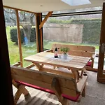 Carogruen In Erfurt-gemuetlich-sonnig-kueche-bad-garten-parken-pool-sauna-wlan Lejlighed