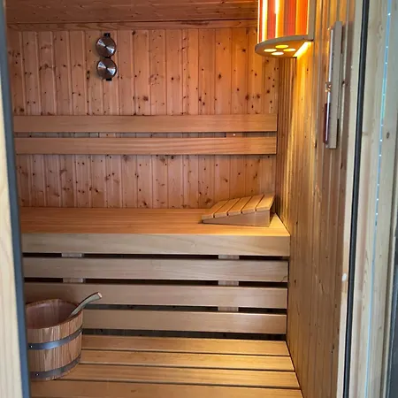 公寓 Waldpeter Bei Carogruen In Erfurt-gemuetlich-sonnig-garten-parken-pool-sauna-wlan
