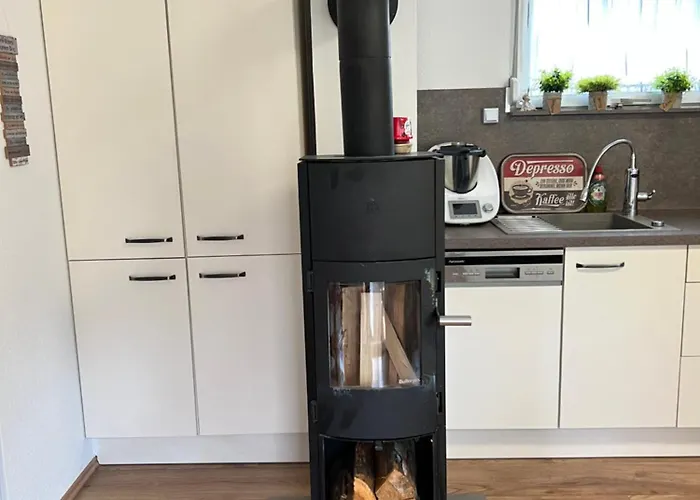 Carogruen In Erfurt-gemuetlich-sonnig-kueche-bad-garten-parken-pool-sauna-wlan Апартаменты Эрфурт